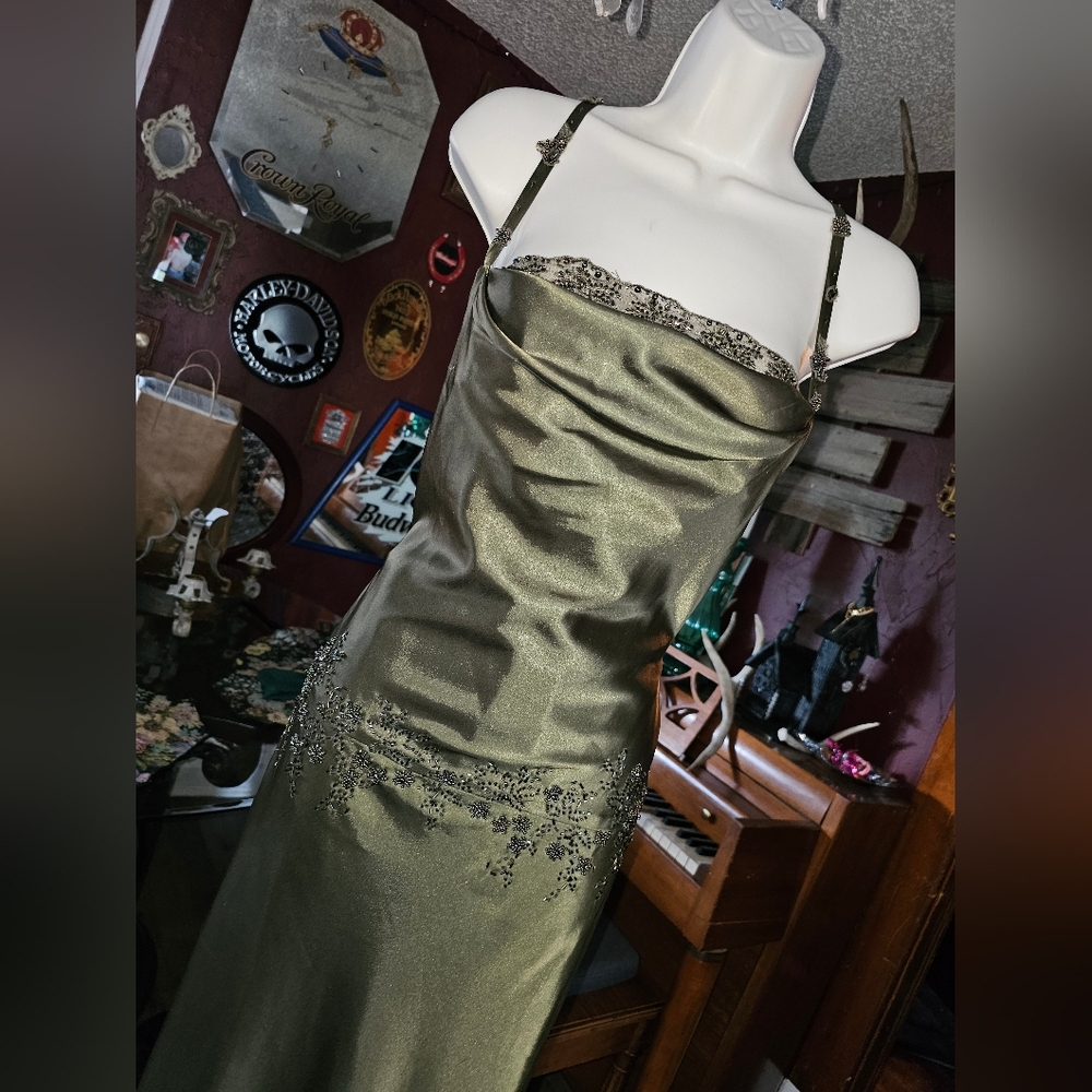 Vintage whimsigoth Dave & Johnny by Laura Ryner green beaded formal dress